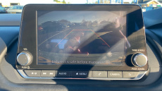 Nissan Qashqai 1.3 DiG-T MH Acenta Premium 5dr Petrol Hatchback